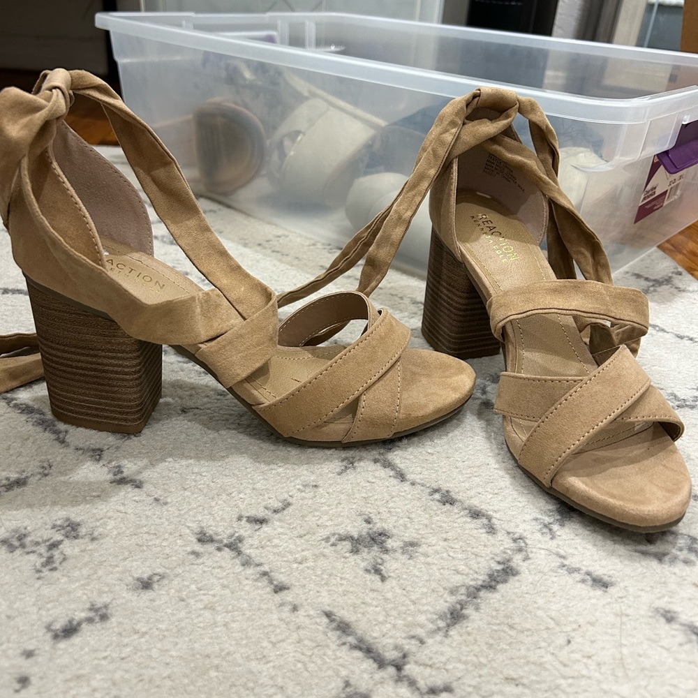 Kenneth Cole heels